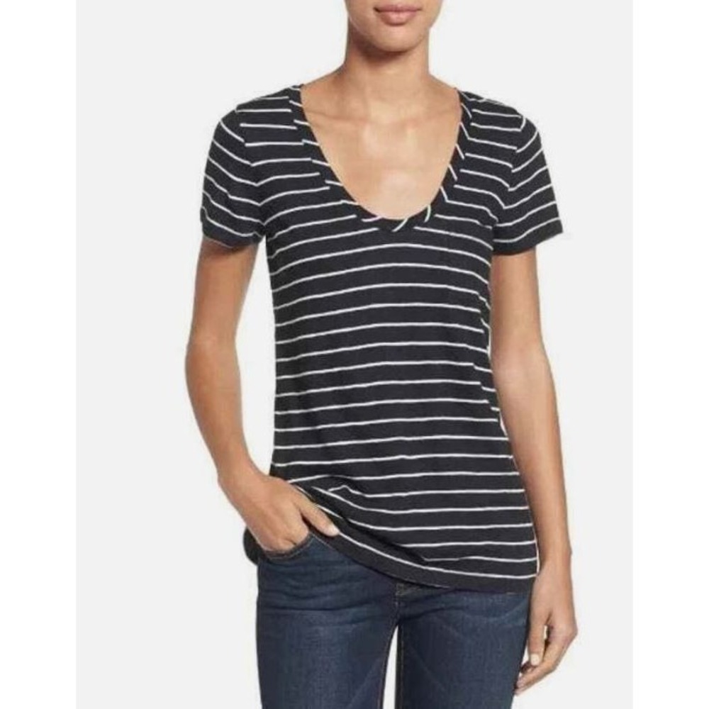 Caslon Women's Rounded V-Neck Julia Stripe Pocket Tee in Black & White XSmall